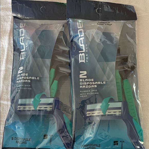 Blade Disposable Razors for Men - Picture 1 of 1